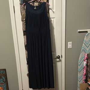 Elegant Navy Blue Maxi Dress